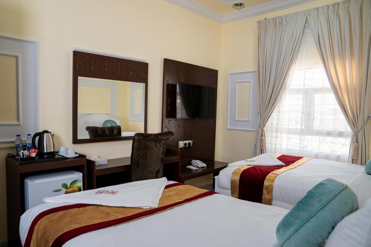 Arkan Al Barzah Hotel Apartment Sur Exterior photo