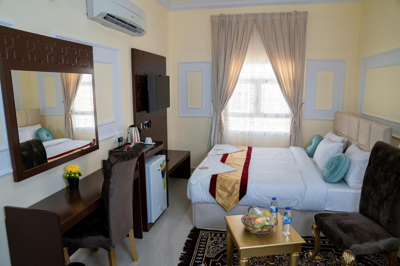 Arkan Al Barzah Hotel Apartment Sur Exterior photo