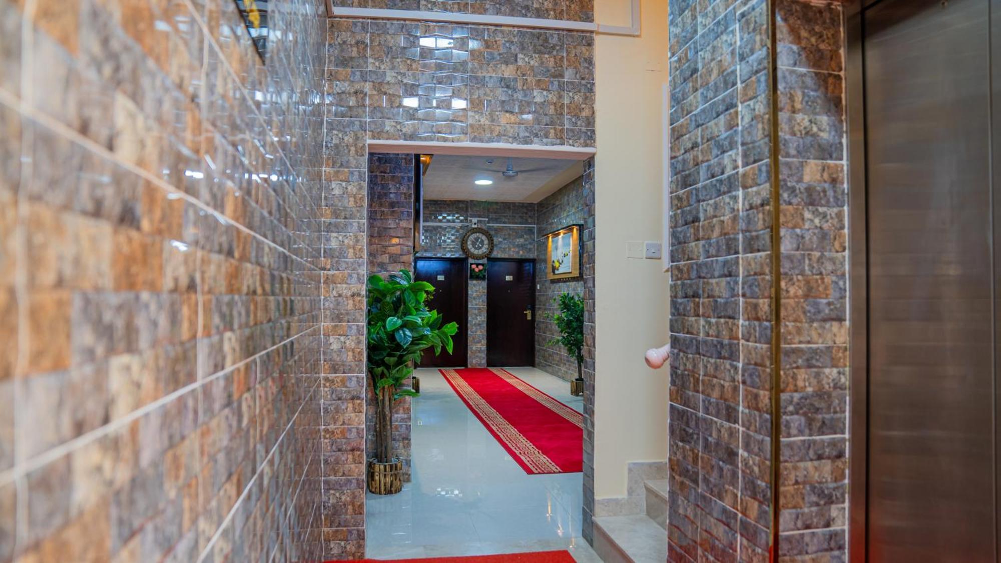 Arkan Al Barzah Hotel Apartment Sur Exterior photo