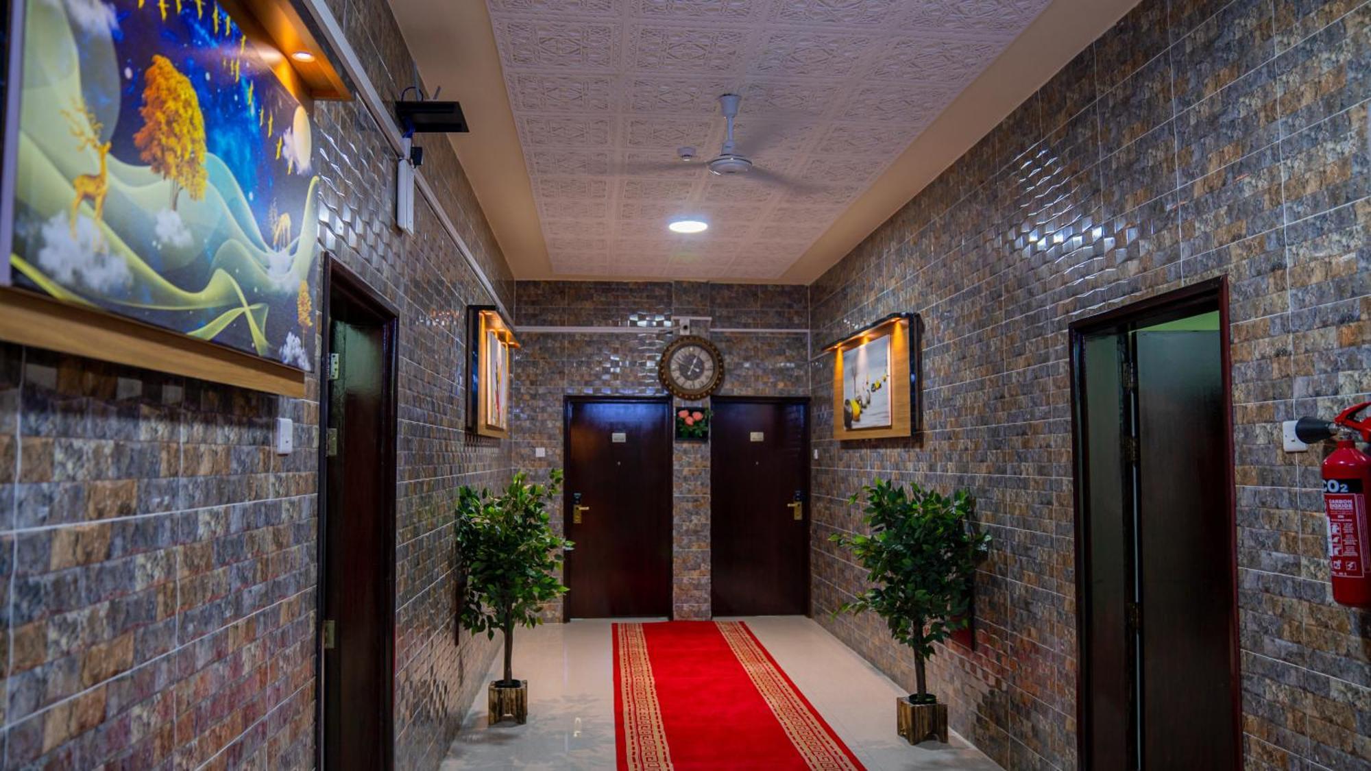 Arkan Al Barzah Hotel Apartment Sur Exterior photo